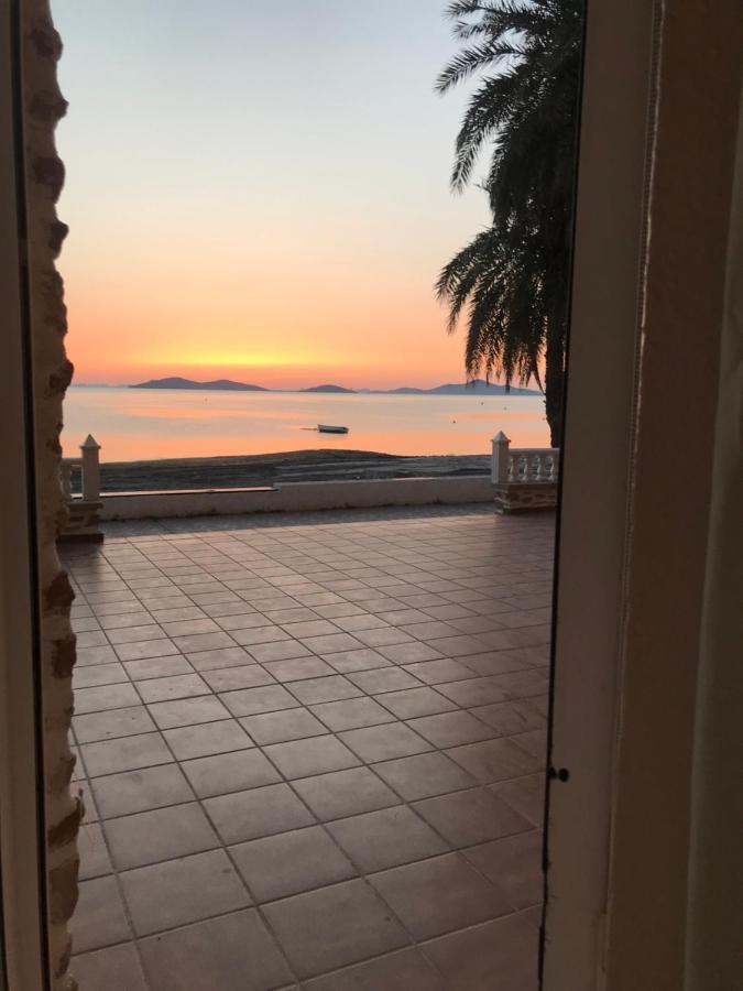 Apartamento Mar Menor, Los Urrutias - Beachfront Apartment With Patio Under New Management Since July 2024 Cartagena Dış mekan fotoğraf