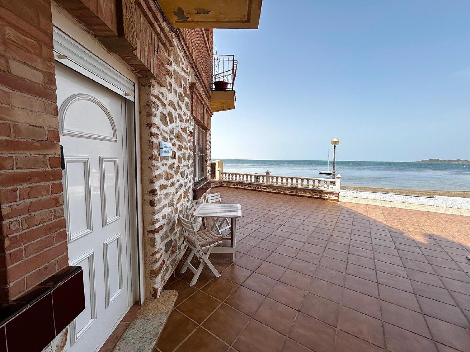 Apartamento Mar Menor, Los Urrutias - Beachfront Apartment With Patio Under New Management Since July 2024 Cartagena Dış mekan fotoğraf